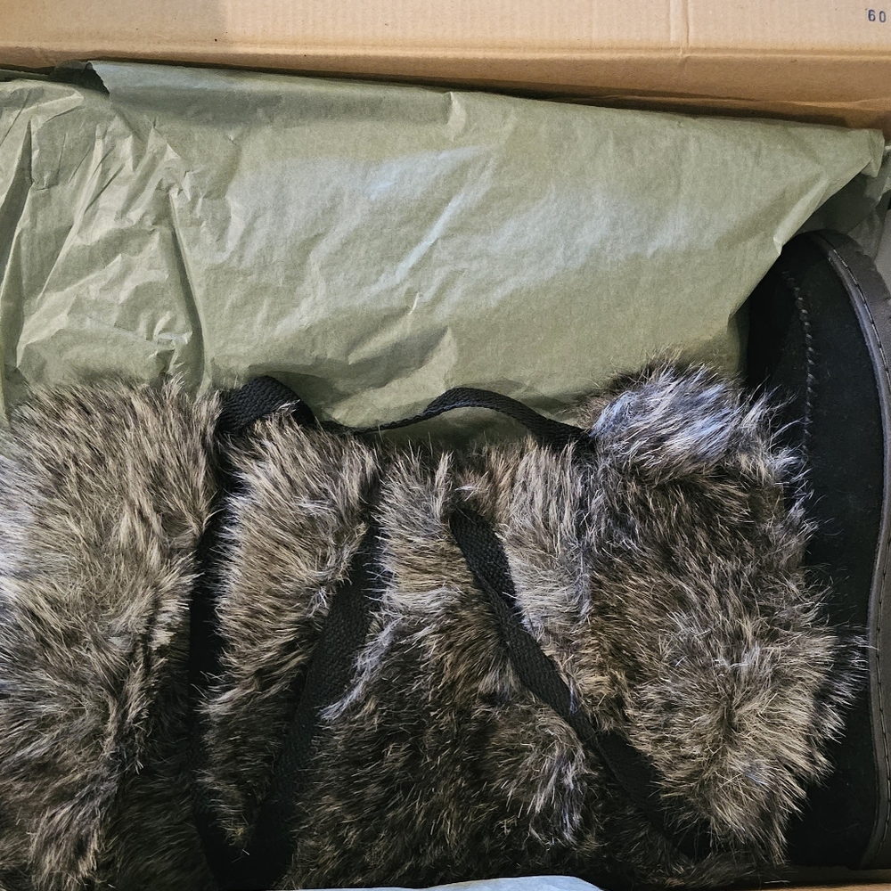 Eddie Bauer Squach boots